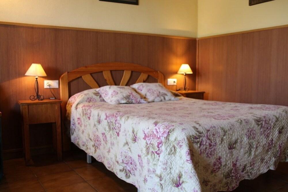Aparthotel Las Palomas La Puebla de los Infantes Buitenkant foto